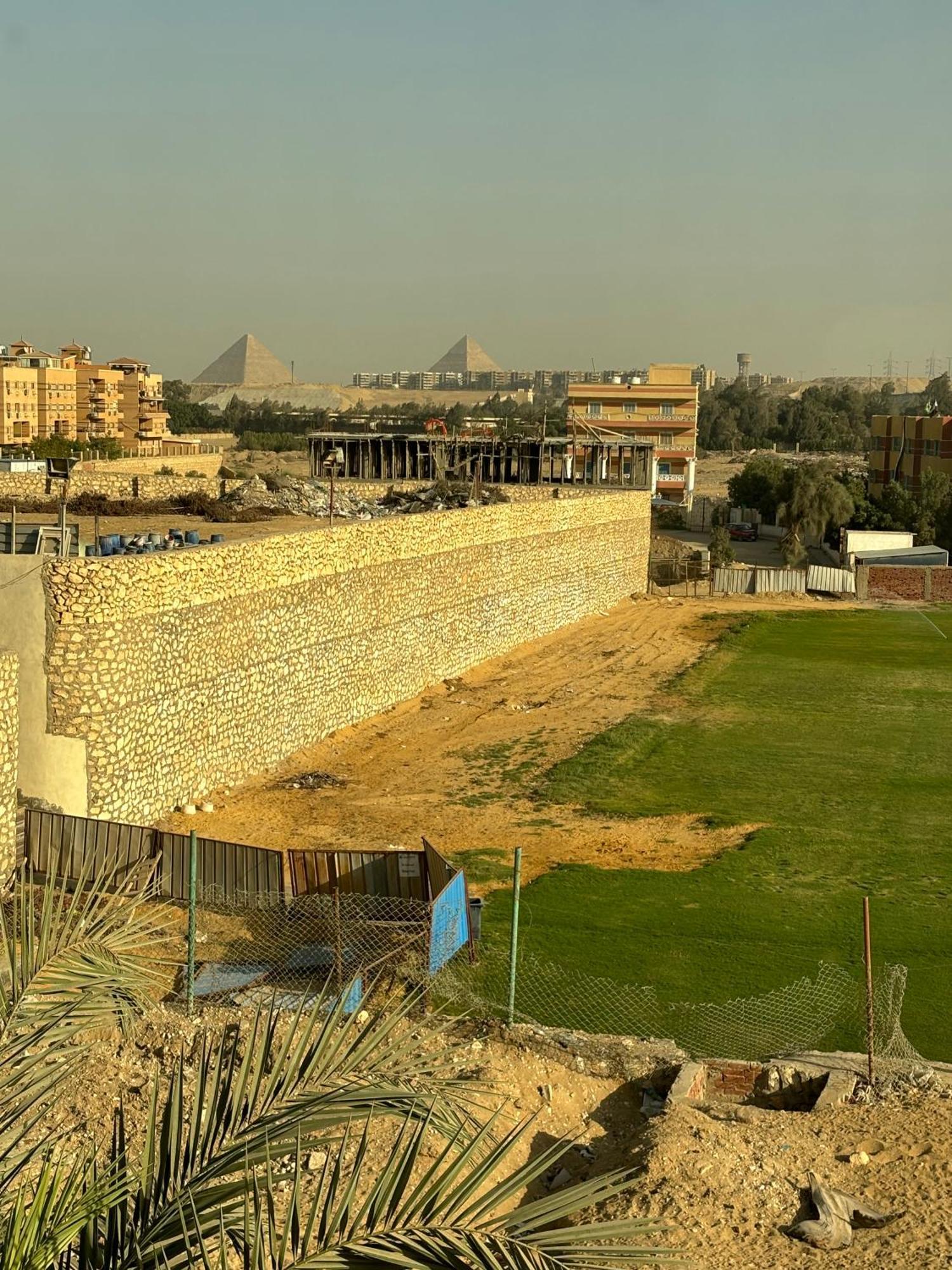 K Boutique Hotel Medspa-Pyramids & Grand Egyptian Museum Ghatati エクステリア 写真